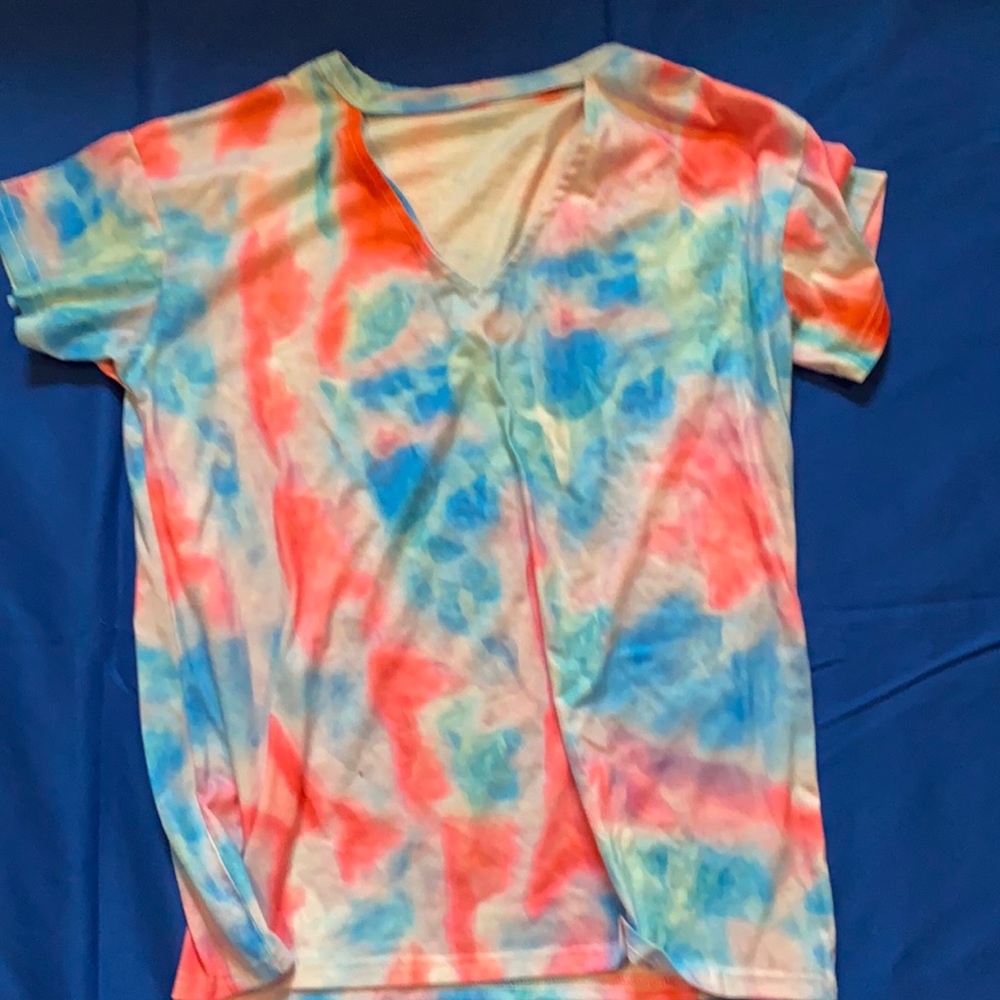 Tie dye T- shirt size small Brute import